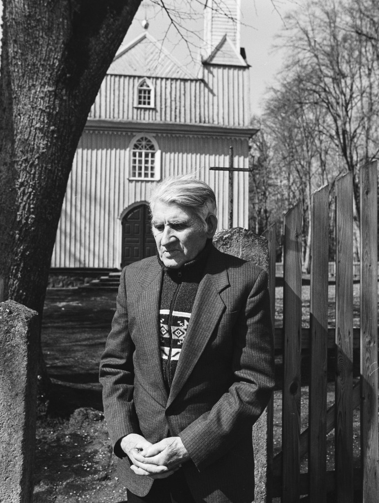 Per petį permesta kamera